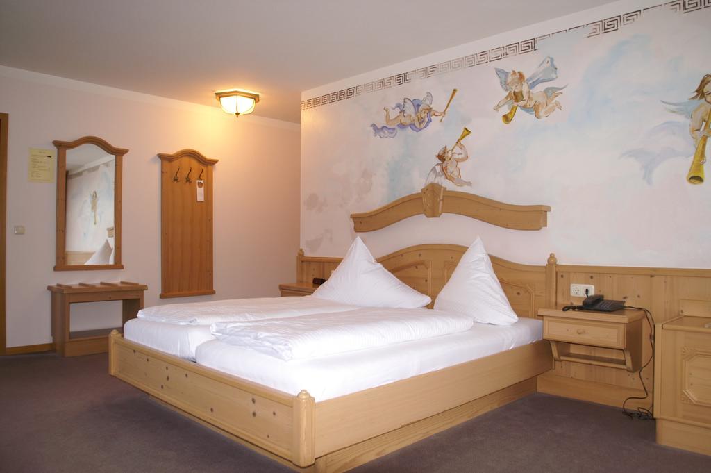 Scharmerhof Хоенбрун Екстериор снимка